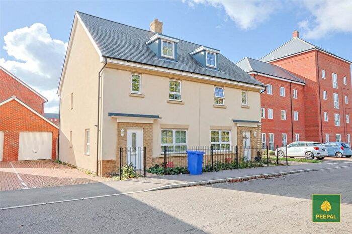 5 Bedroom Semi-Detached House To Rent In West Hope Grants Road, Wellesley, Aldershot, GU11