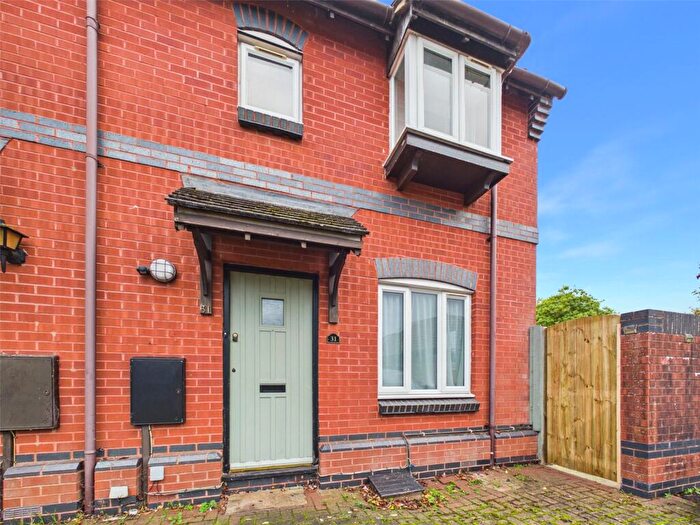 1 Bedroom Semi-Detached House To Rent In Chestnut Road, Abbeymead, Gloucester, GL4