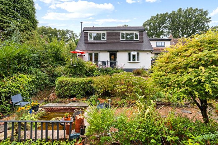 4 Bedroom Detached House For Sale In Haslemere, Surrey, GU27