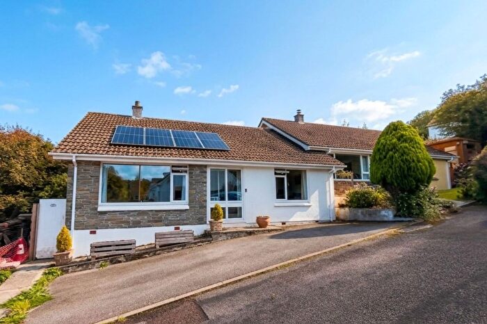 2 Bedroom Semi-Detached House For Sale In Cotwood Estate, Ponsanooth, TR3