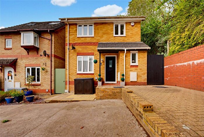 3 Bedroom Detached House For Sale In Clos Y Carlwm, Thornhill, Cardiff, South Glamorgan, CF14