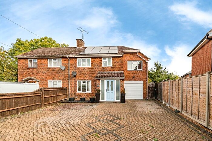 4 Bedroom Semi-Detached House For Sale In Verney Walk, Aylesbury, HP21