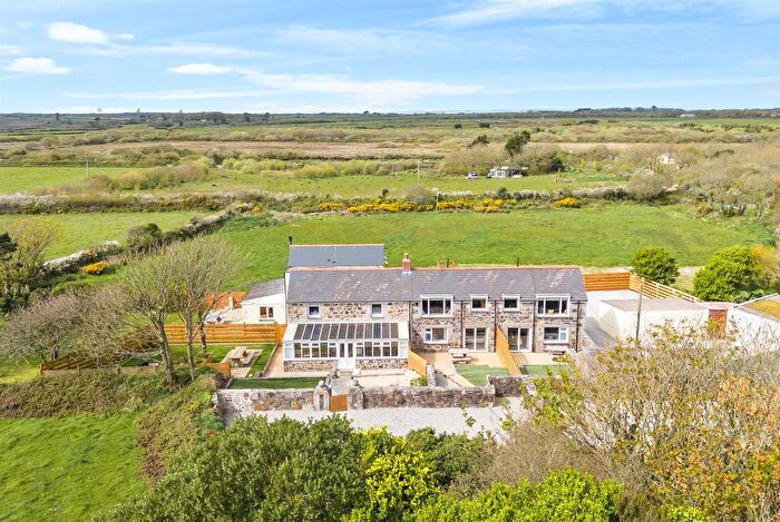 10 Bedroom Detached House For Sale In Coverack, Helston, TR12
