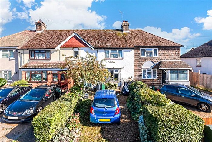 2 Bedroom Terraced House For Sale In Colesmead Road, Redhill, Surrey, RH1