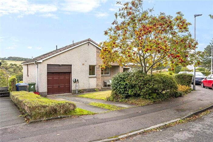 4 Bedroom Detached House For Sale In Waulkmill Road, Penicuik, Midlothian, EH26