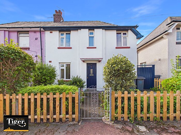 3 Bedroom Semi-Detached House To Rent In Fielding Road, Blackpool, FY1