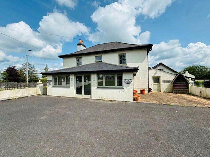 3 Bedroom Detached House To Rent In Lewdown, Okehampton, EX20