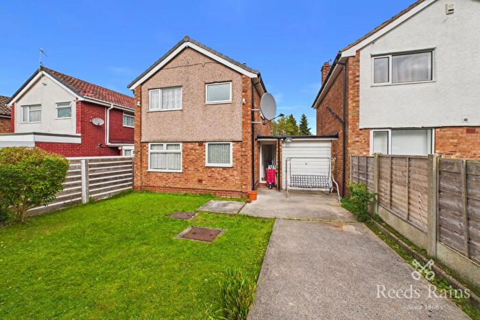 3 Bedroom Link Detached House To Rent In Seal Road, Bramhall, Stockport, Cheshire, SK7