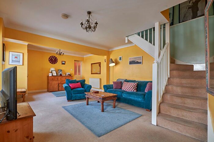 4 Bedroom Detached House For Sale In Oakfield Street, Exeter, EX1