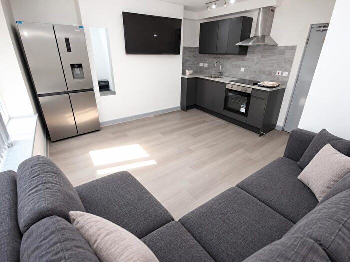 4 Bedroom Apartment To Rent In Flat A, Upper Newington, Liverpool, L1