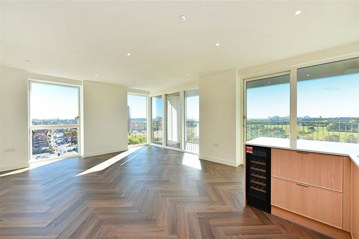 3 Bedroom Property For Sale In Henshaw Parade, London, NW9