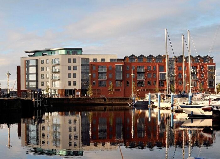 2 Bedroom Flat To Rent In Railway Street, Hull, HU1