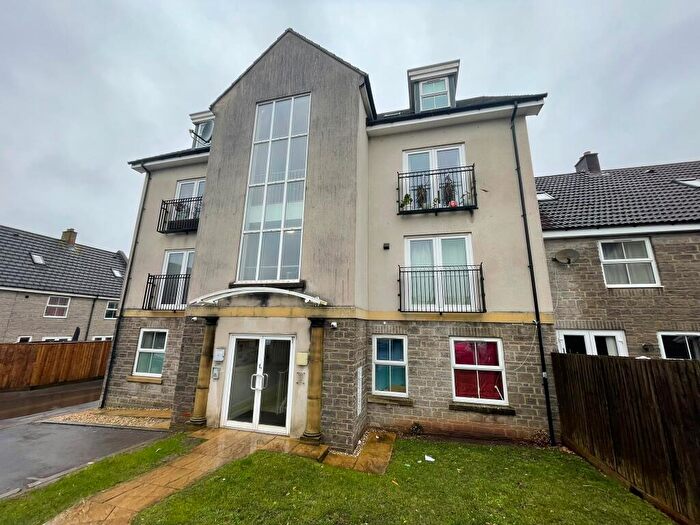 1 Bedroom Flat For Sale In Dragonfly Close, Kingswood, Bristol, BS15