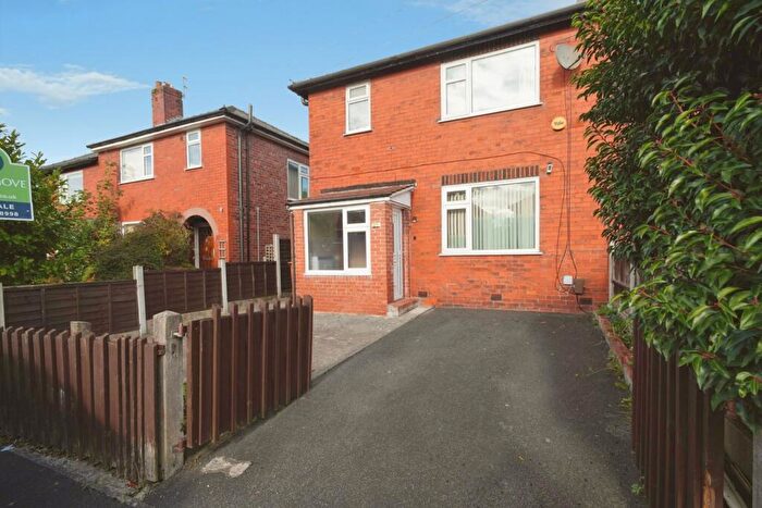 3 Bedroom Semi-Detached House For Sale In Grasmere Road, Lancashire, M27