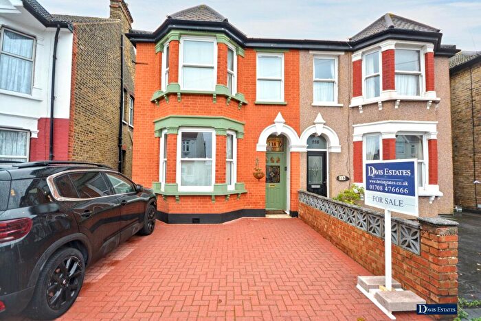 4 Bedroom Semi-Detached House For Sale In Heath Park Road, Heath Park, Romford, RM2
