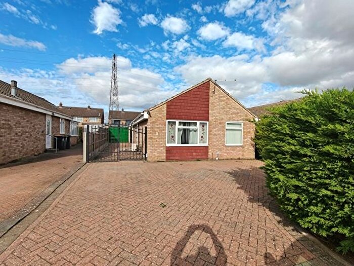 1 Bedroom Bungalow To Rent In Two-Bedroom Bungalow In Brickhill, Bedford, MK41