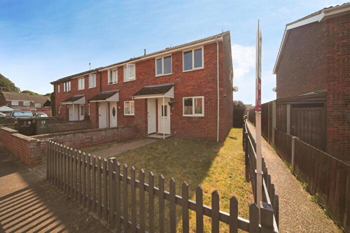 3 Bedroom End Of Terrace House For Sale In Shakespeare Way, Thetford, IP24
