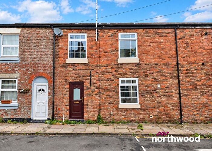 1 Bedroom Terraced House To Rent In Waterloo Street West, Macclesfield, SK11