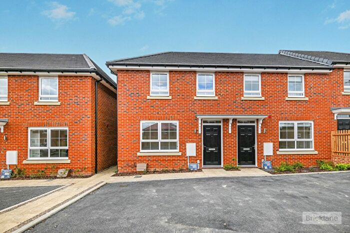 3 Bedroom Property To Rent In Winston Avenue, Sittingbourne, ME10