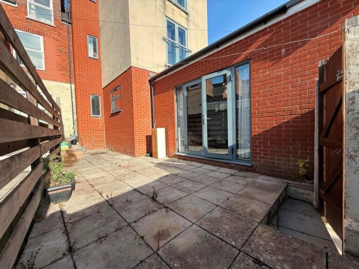 2 Bedroom Apartment To Rent In Howell Road, Exeter, EX4