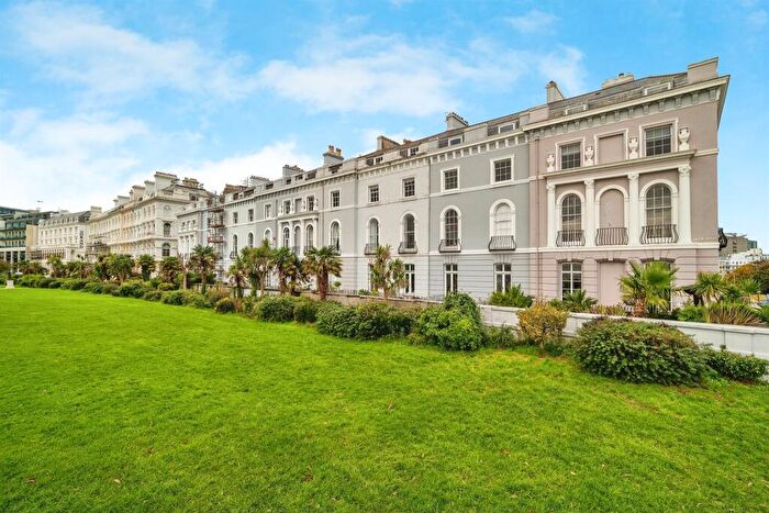 2 Bedroom Flat For Sale In The Esplanade, The Hoe, Plymouth, PL1