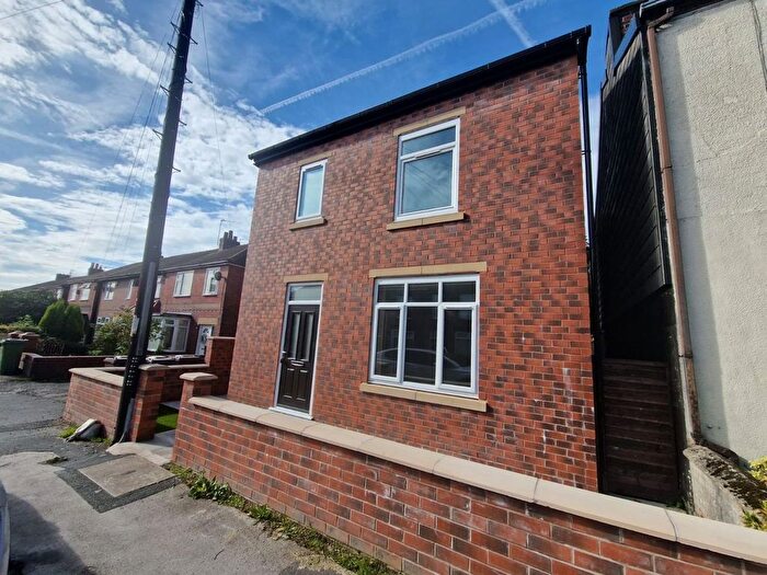 4 Bedroom Detached House To Rent In Bradley Fold Road, Ainsworth, Bolton, BL2