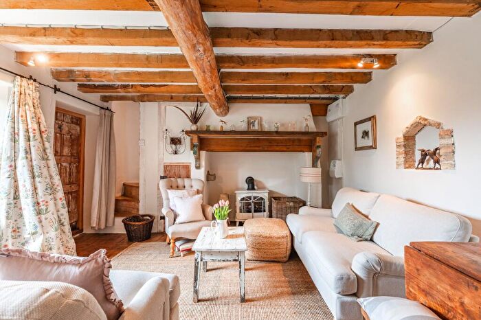 2 Bedroom Cottage For Sale In Characterful Semi-Detached Cottage In Edingthorpe, NR28