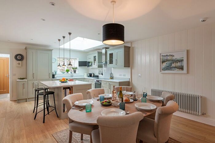 3 Bedroom Property For Sale In Hillside Cottage, Wood Lane, Kingswear, TQ6