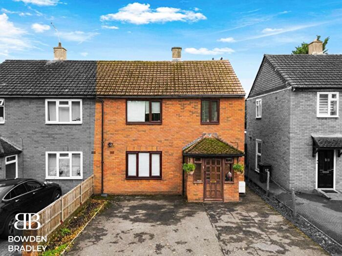 3 Bedroom Semi-Detached House For Sale In Greensted Road, Loughton, IG10