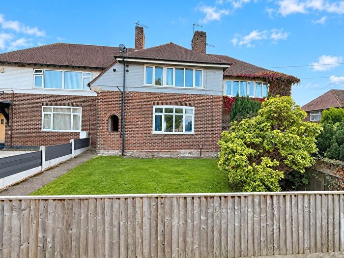 3 Bedroom Terraced House For Sale In Port Causeway, Wirral, CH62