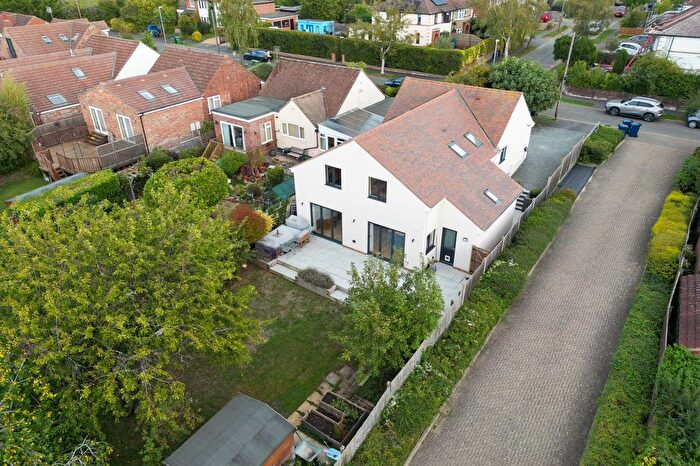 4 Bedroom Detached House For Sale In Woodlands Park, Girton, CB3