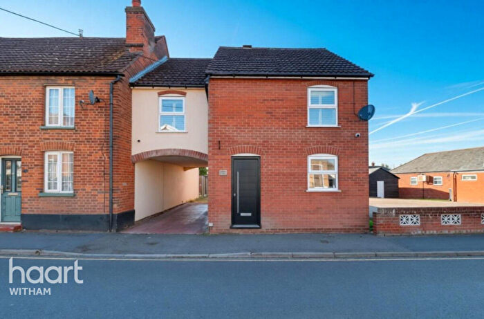 4 Bedroom End Of Terrace House For Sale In Church Street, Witham, CM8