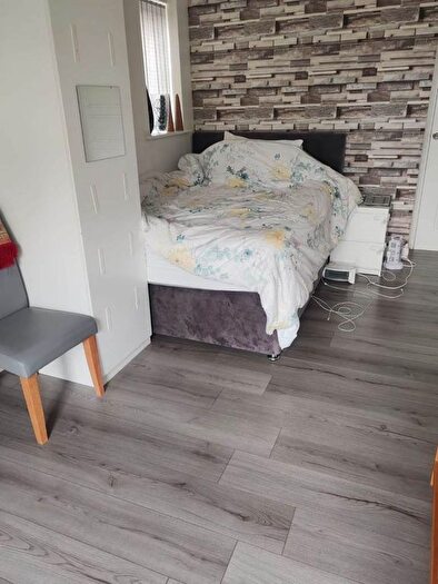 3 Bedroom Semi-Detached House To Rent In Sgt Mark Stansfield Way, Hyde, SK14