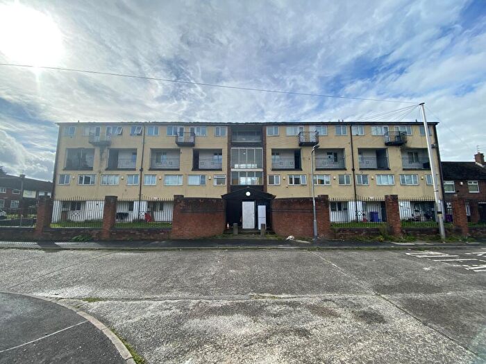 2 Bedroom Flat For Sale In Flat, - Storrington Avenue, Liverpool, Merseyside, L11
