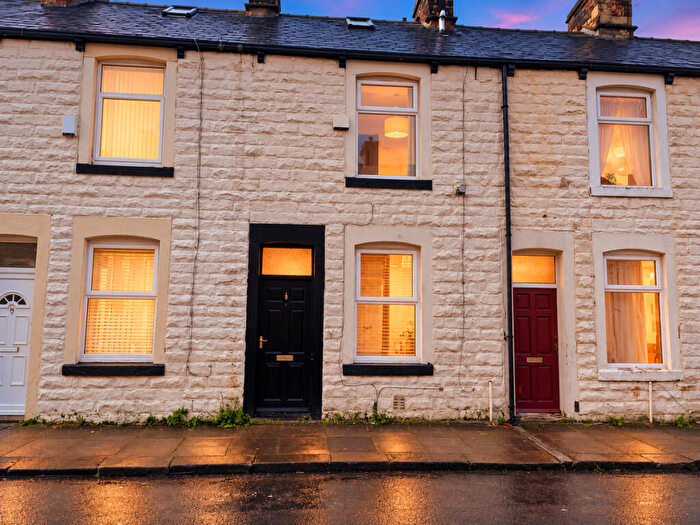 2 Bedroom Terraced House For Sale In Rawson Street, Burnley, BB10
