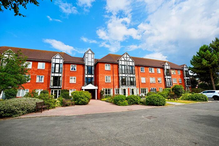 1 Bedroom Flat For Sale In Ashdown Court, Cromer, NR27