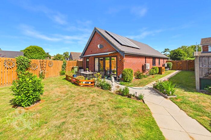 3 Bedroom Detached Bungalow For Sale In Limes Close, Little Melton, Norwich, NR9