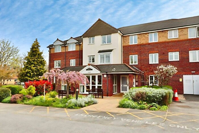 1 Bedroom Flat For Sale In Cathedral View Court, Cabourne Avenue, Lincoln, LN2