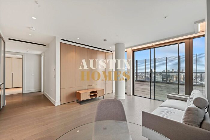2 Bedroom Apartment To Rent In Houndsditch, EC3A