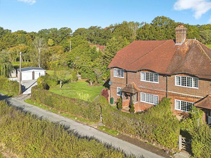 4 Bedroom Semi-Detached House For Sale In Copsale Road, Copsale, RH13