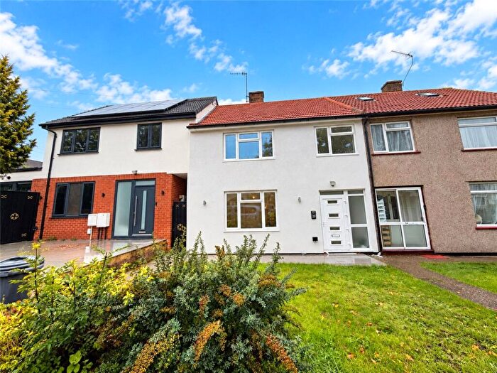 3 Bedroom Terraced House For Sale In Clarendon Green, Orpington, Kent, BR5