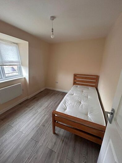 1 Bedroom Flat To Rent In Park Street, Luton, LU1