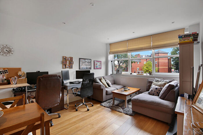 1 Bedroom Apartment To Rent In Samuel Jackson Apartments, Croydon Road, Beckenham, BR3