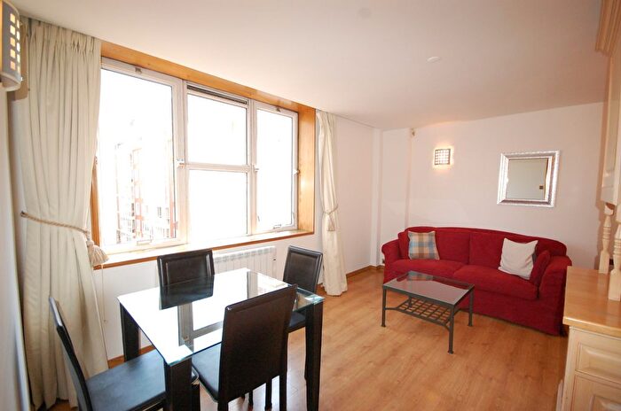 1 Bedroom Flat To Rent In Barrett Street, London, W1U