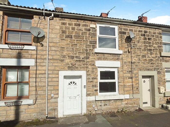 2 Bedroom Terraced House To Rent In Bankbottom, Hadfield, Glossop, Derbyshire, SK13