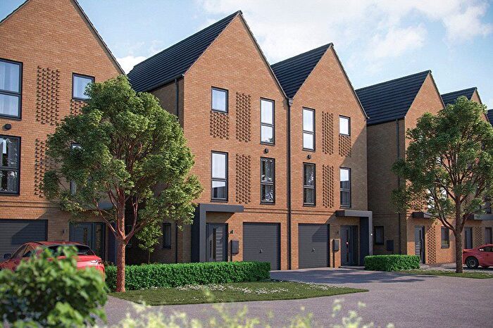 4 Bedroom Semi-Detached House For Sale In Hollin Bank Close, Littleborough, Greater Manchester, OL15