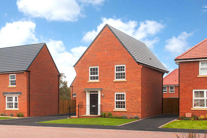 3 Bedroom Detached House For Sale In Walton Road, Drakelow, DE15