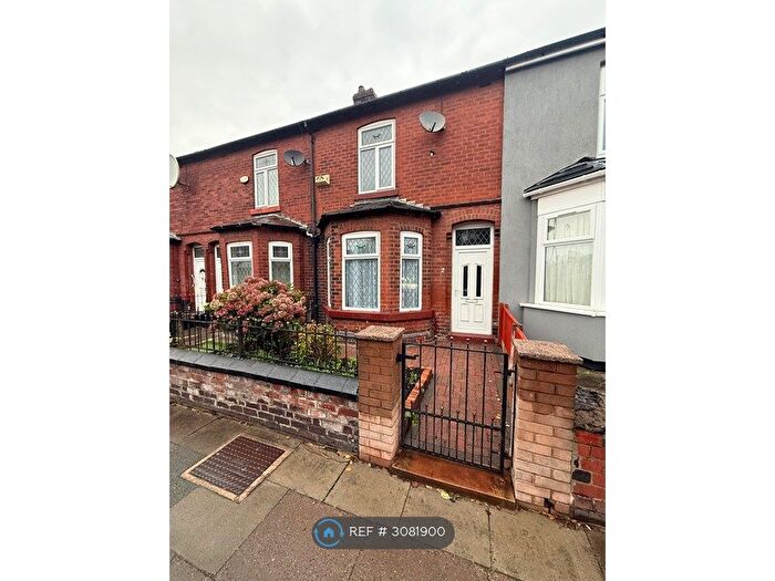 3 Bedroom Terraced House To Rent In Chadwick Road, Manchester, M30