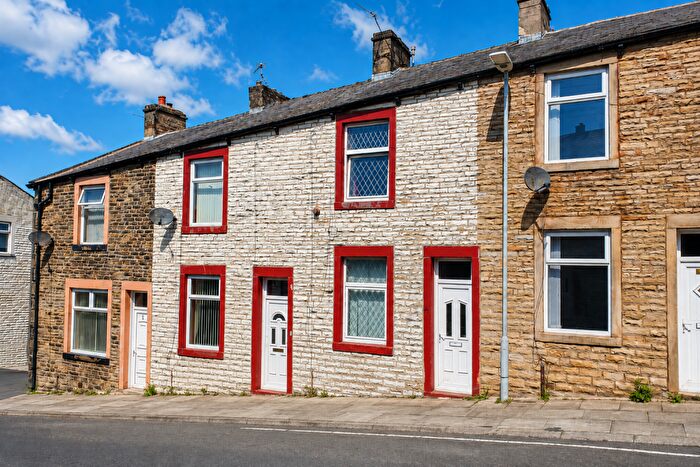 2 Bedroom Terraced House For Sale In Commercial Street, Brierfield, Lancashire, BB9