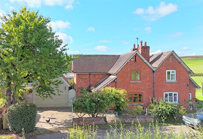 4 Bedroom Semi-Detached House For Sale In Linley Green, Whitbourne, Worcester, WR6